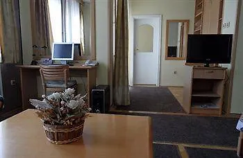 Voyager Bed & Breakfast 3*