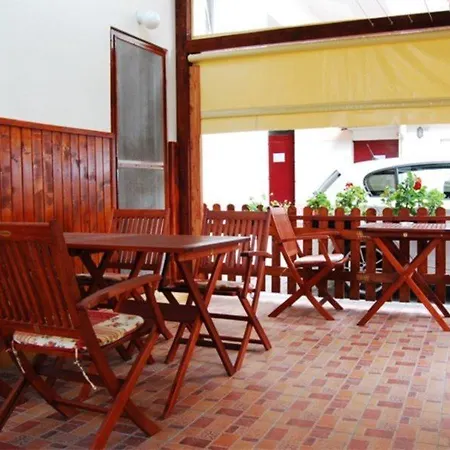 Bed & Breakfast Voyager 3*