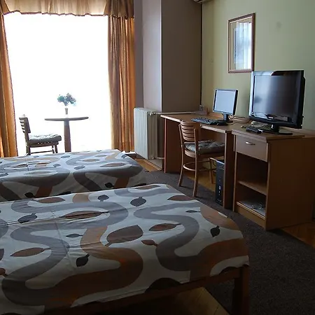 Voyager 3* Novi Sad