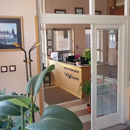 Voyager Bed & Breakfast Novi Sad