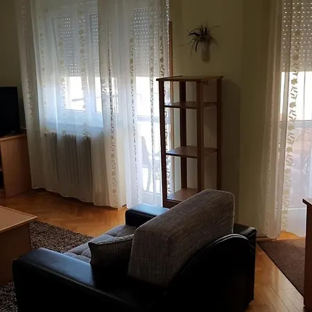 Bed & Breakfast Voyager 3*